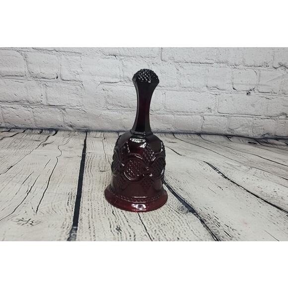 Vintage Avon Cape Cold red Cranberry Glass Bell 1876 - Picture 1 of 5